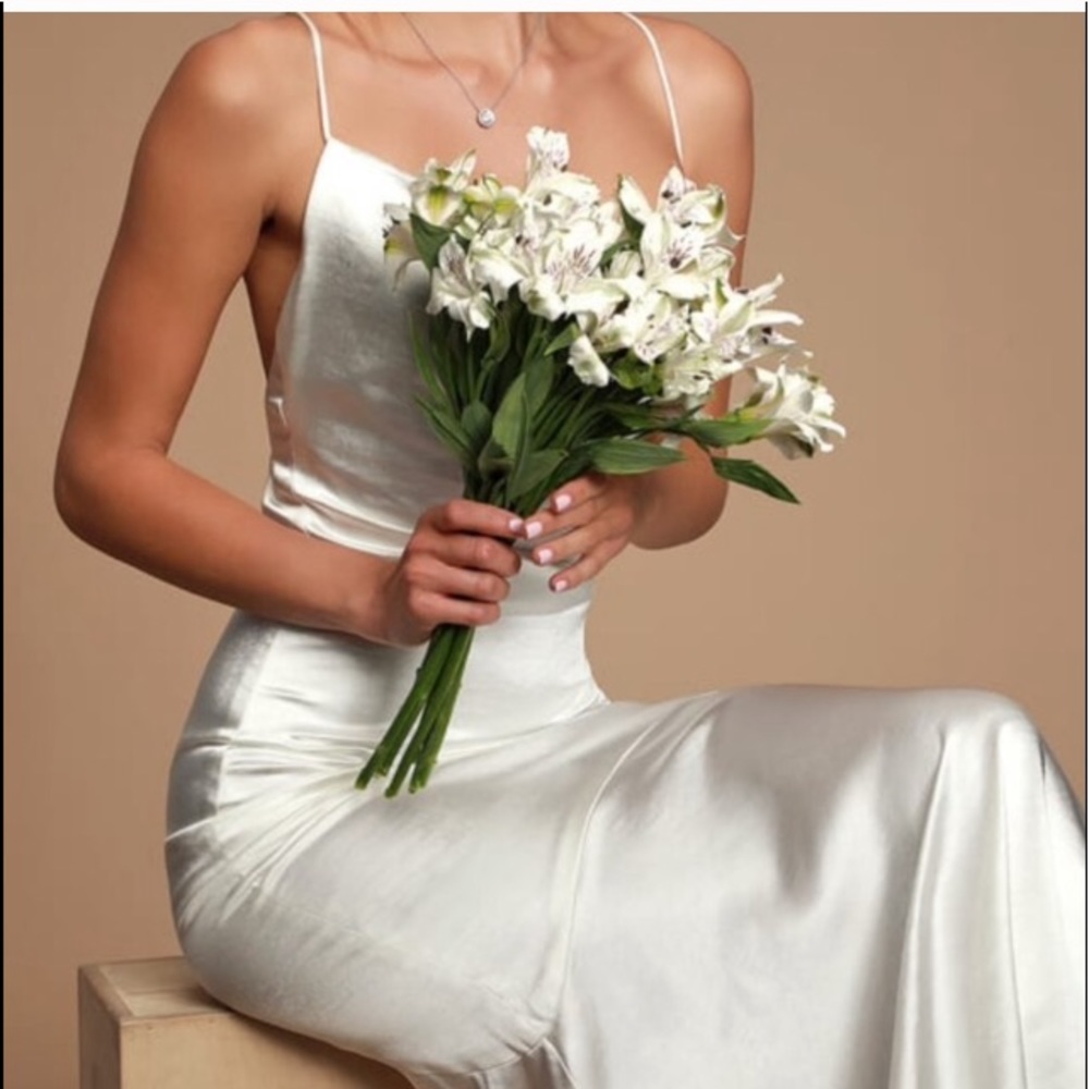 Elliatt Aisle White Satin Cowl Neck Maxi Dress - Picture 3 of 6